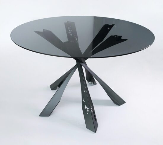 Jedálenský stôl VADORA, čierny